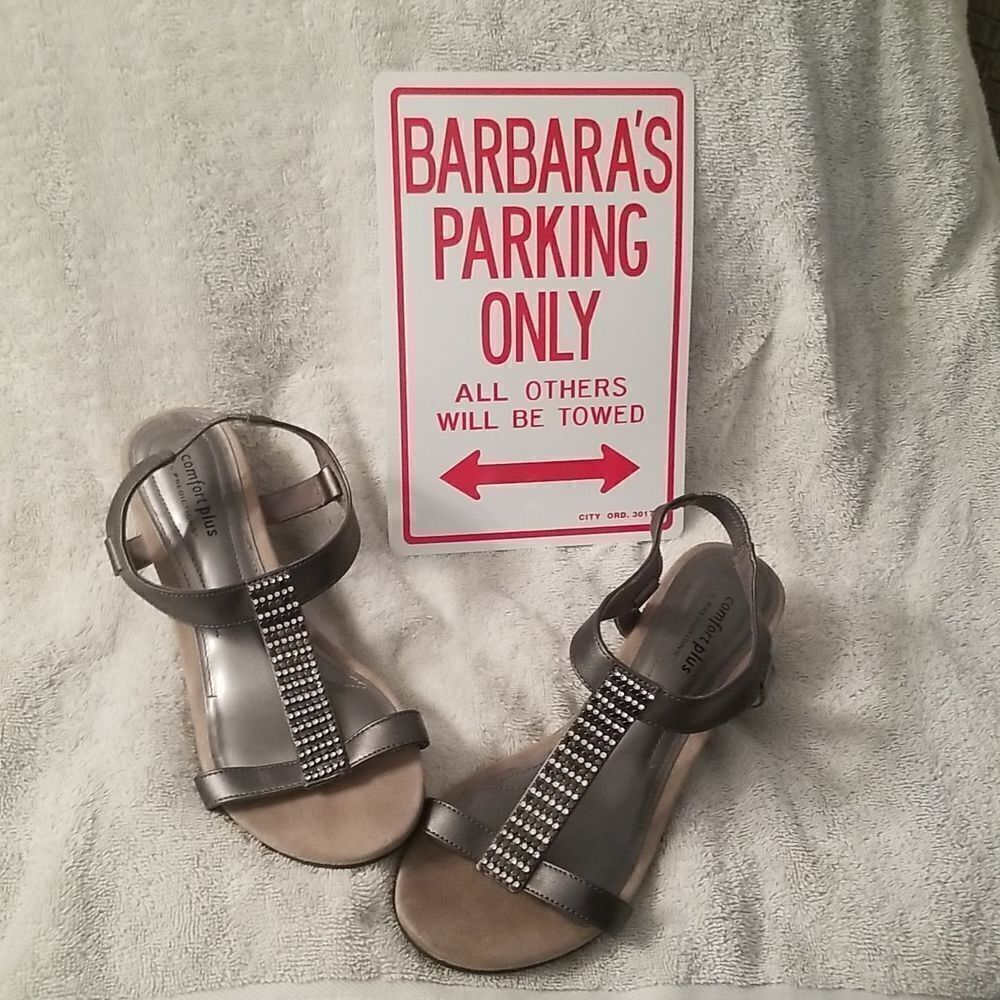 Predictions Sandal Gray/Silver EUC SZ 7.5 Wide